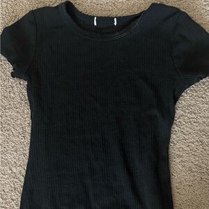 Chic Black Ribbed Tee
